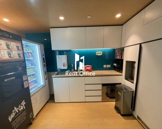 China Huarong Building