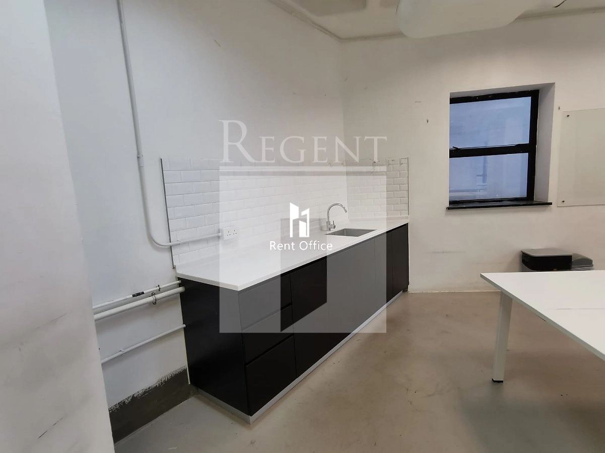 CHINA HONG KONG TOWER (中港大廈)-RGP025970