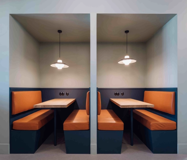 橋樑體育城-杜拜務式辦公室