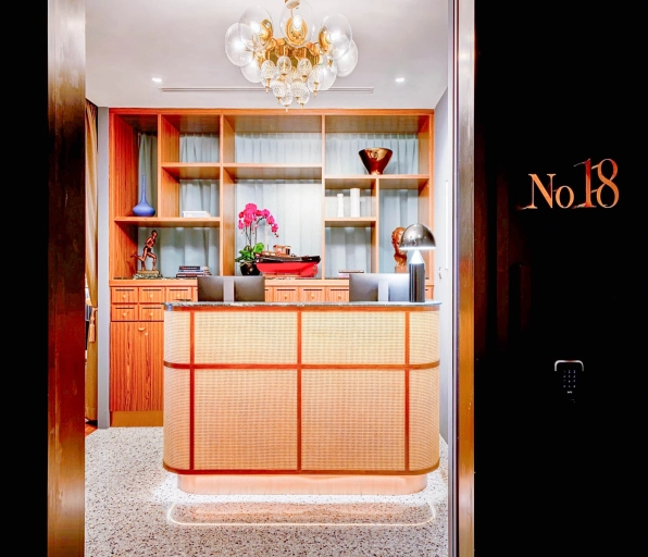 國會廣場-新加坡務式辦公室