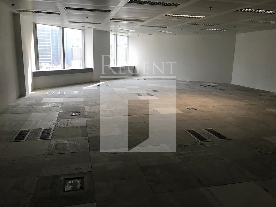 CENTER (中環中心)