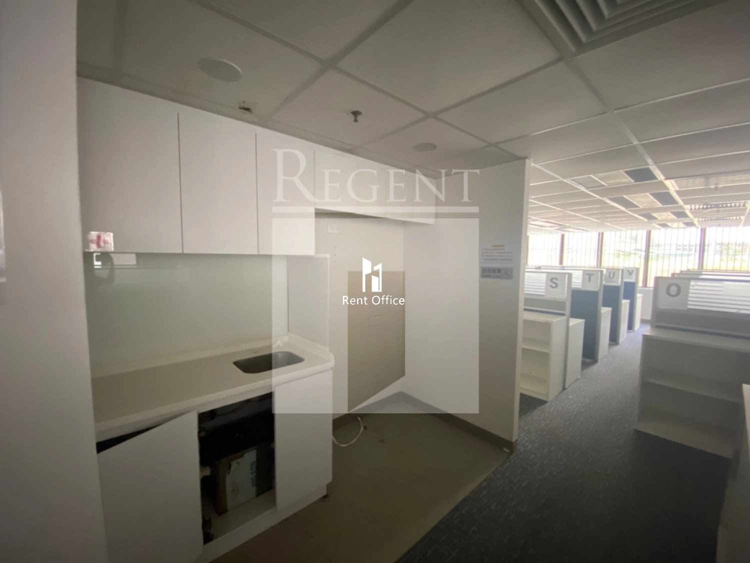 NAN DAO COMMERCIAL BUILDING (南島商業大廈)-C0610252