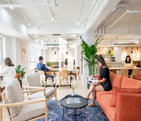 華懋大廈-中環務式辦公室