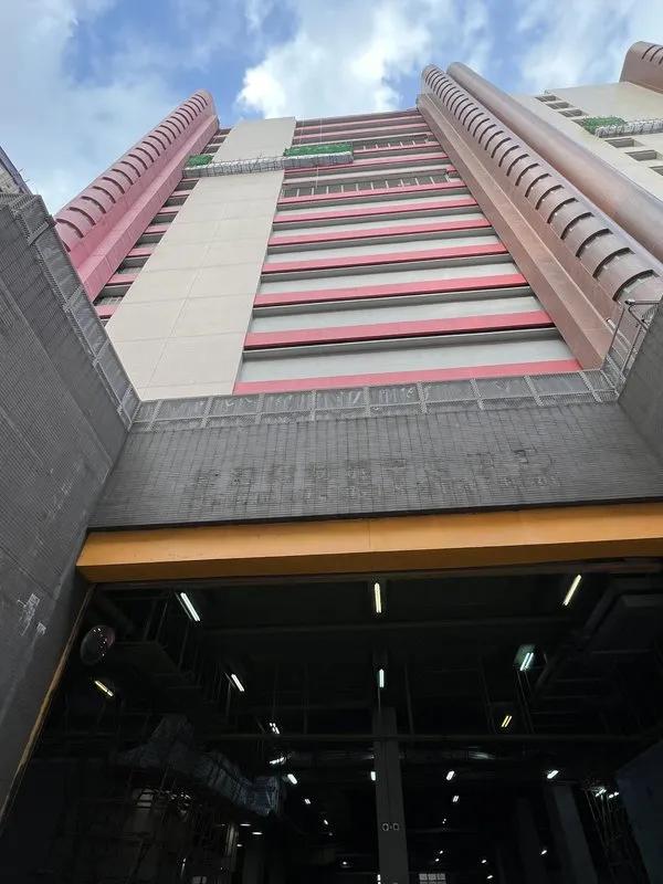 新鴻基物流中心