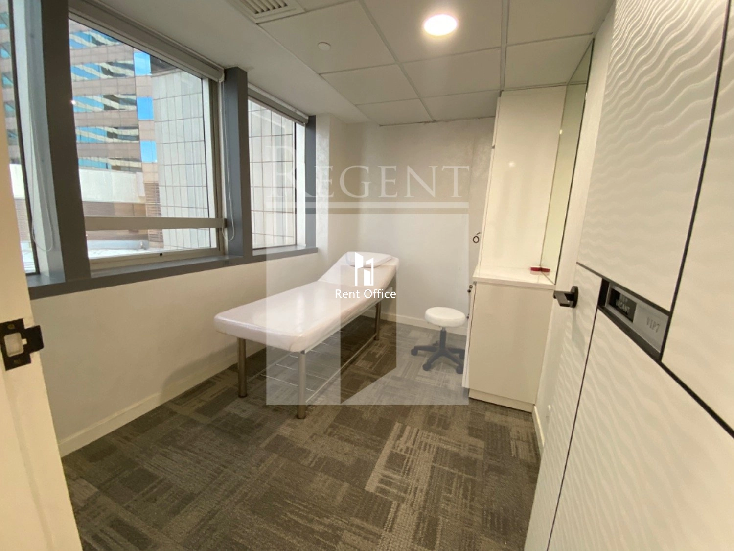 PLAZA 2000 (2000年廣場)-C0599336