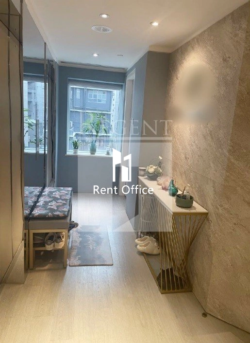 1 Lan Kwai Fong (蘭桂坊1號)-RGP4617141
