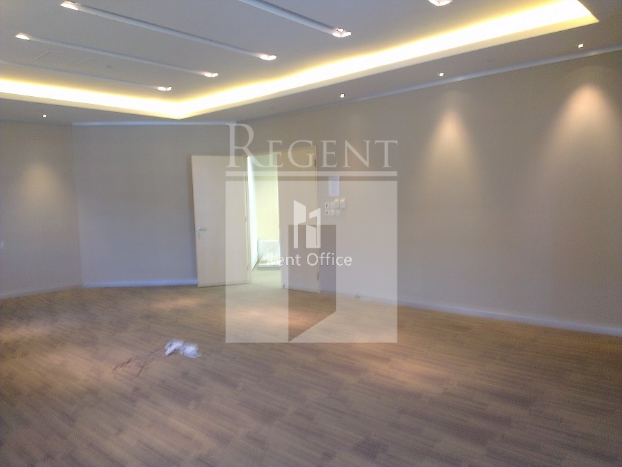 Entertainment Building (娛樂行)-RGP6012531