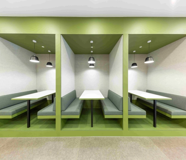 願景交流-新加坡務式辦公室