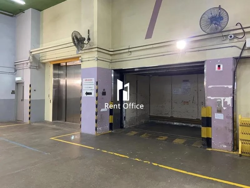 新鴻基物流中心