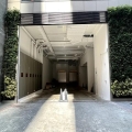 東傲