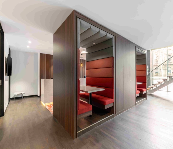 亞洲廣場一號塔-新加坡務式辦公室