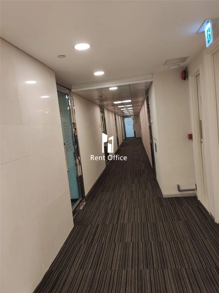 Manning House  萬年大廈