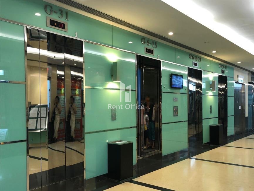 Universal Trade Centre  環貿中心