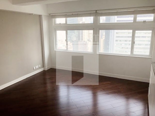 SOUTHERN COMMERCIAL BUILDING (修頓商業大廈)