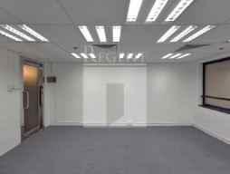 ONE CAPITAL PLACE (海德中心)