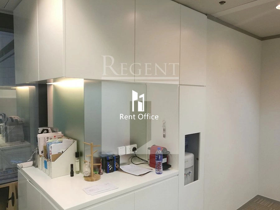 NINE QUEEN'S ROAD C (皇后大道中9号)-RGP015256