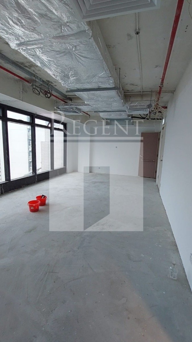 SIKI CENTRE (兆基商業中心)