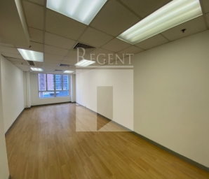 235 WING LOK STREET TRADE CENTRE (永樂街235商業中心)