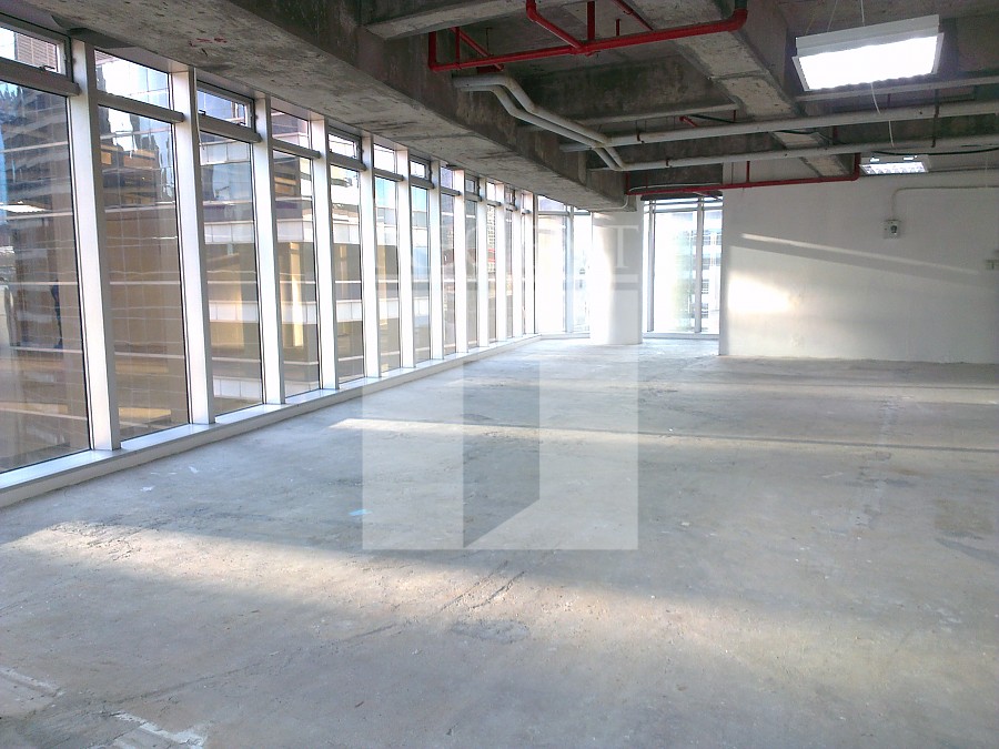 GOLDEN CENTRE (金龍中心)