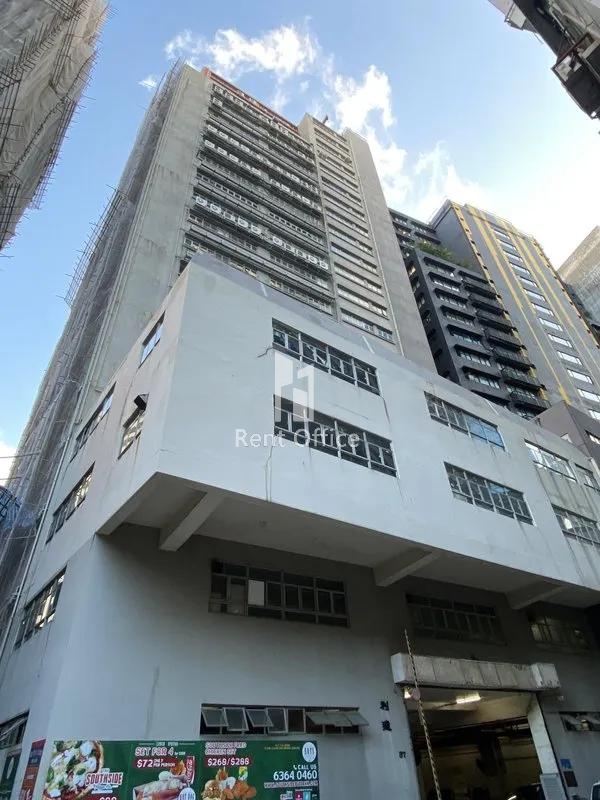 Leader Centre