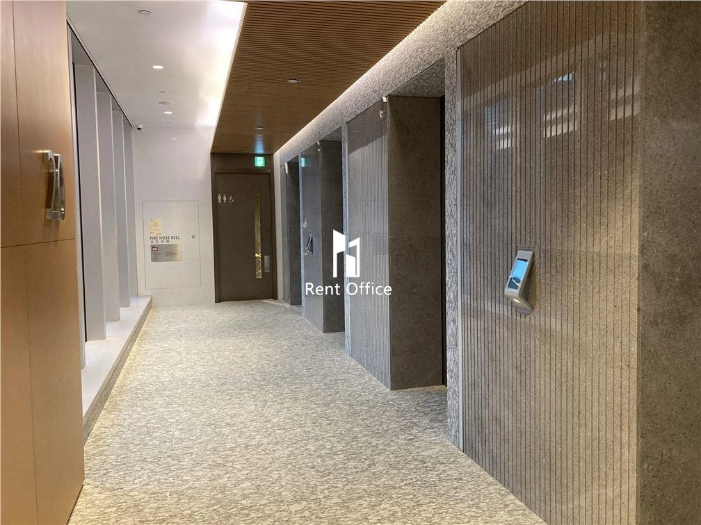 Shanghai Commercial Bank Tower  上海商業銀行大廈