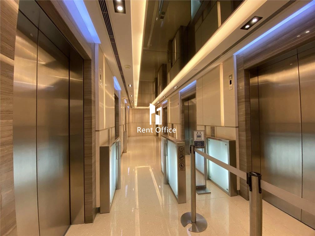 環球金融中心-南座