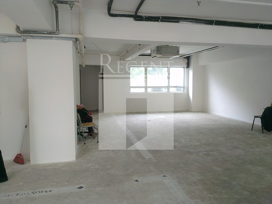 OXFORD COMMERCIAL BUILDING (晉利商業大廈)