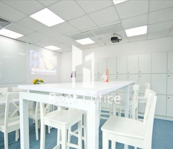 文咸東街135商業中心-香港務式辦公室