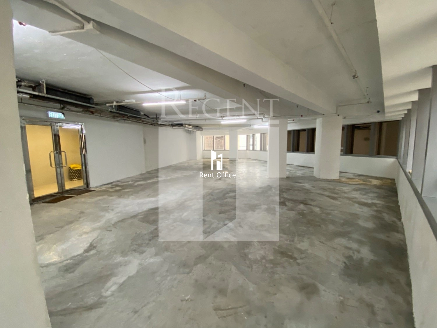 PLAZA 2000 (2000年廣場)-C0599334