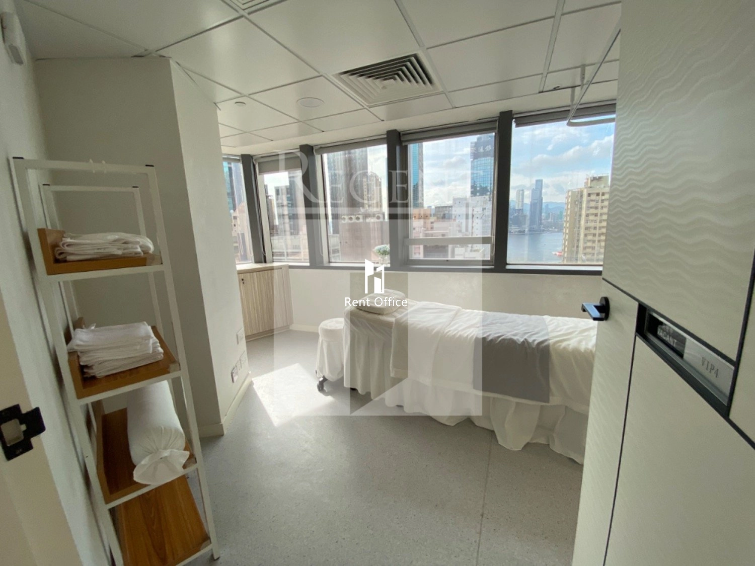 PLAZA 2000 (2000年廣場)-C0599336