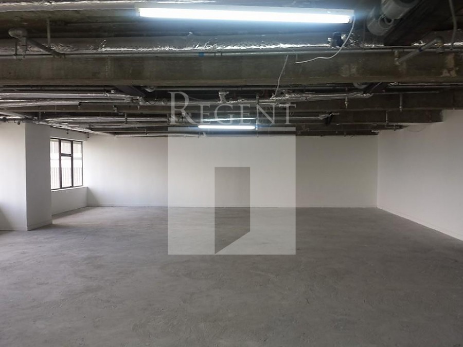 HUTCHISON HOUSE (和記大廈)