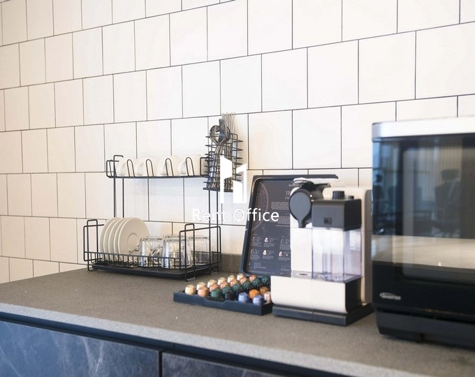 Acer Capital Building