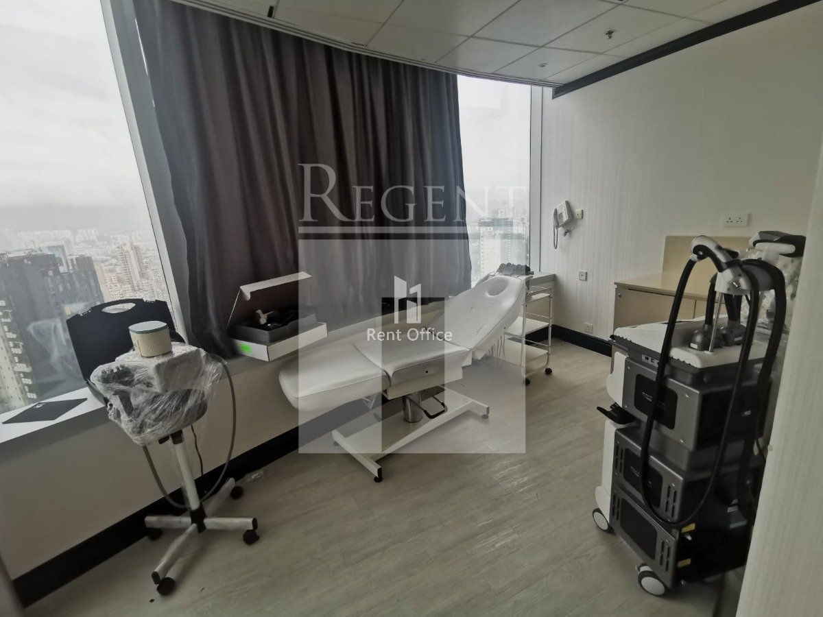 LANGHAM PLACE (朗豪坊)-RGP024925
