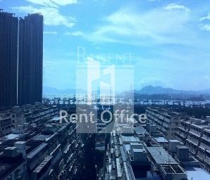BOSS COMMERCIAL CENTRE (寶時商業中心)