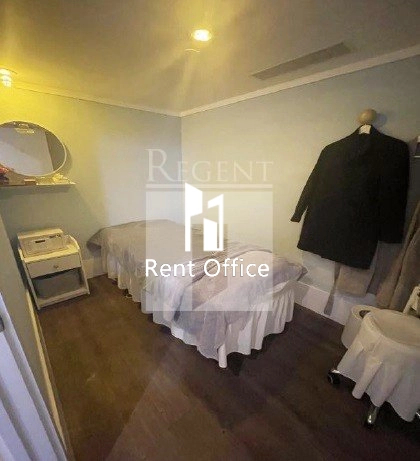 1 Lan Kwai Fong (蘭桂坊1號)-RGP4617141