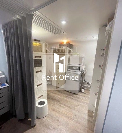 1 Lan Kwai Fong (蘭桂坊1號)-RGP4617141