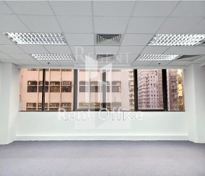 Queen's Centre (帝后商業中心)